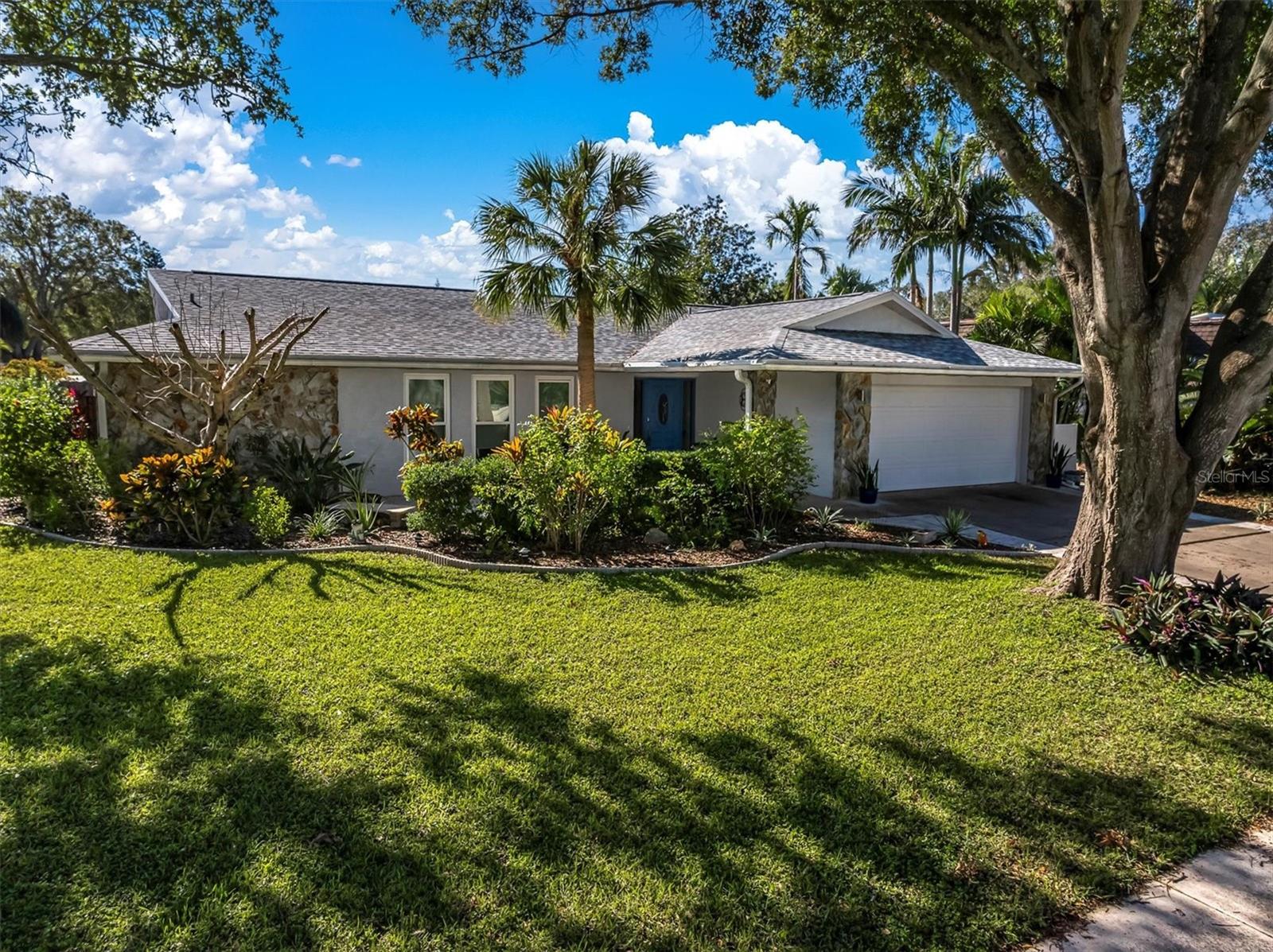 690 WILD OAK LN, PALM HARBOR, FL, 34683
