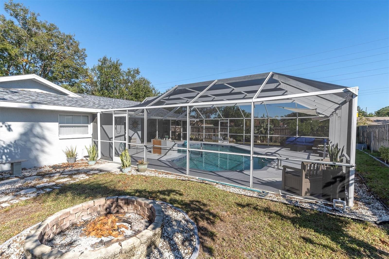 690 WILD OAK LN, PALM HARBOR, FL, 34683