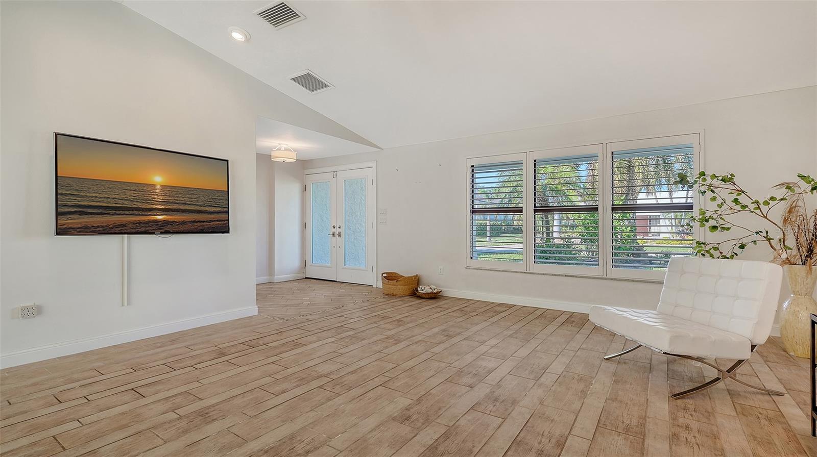 435 PARTRIDGE CIR, SARASOTA, FL, 34236