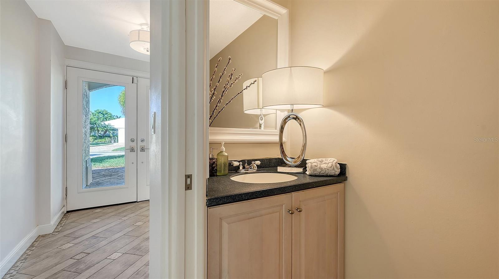 435 PARTRIDGE CIR, SARASOTA, FL, 34236