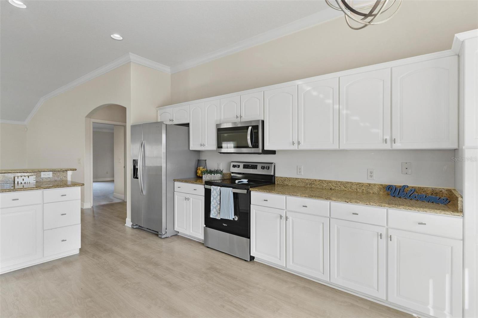 5009 HARBOR HTS, LADY LAKE, FL, 32159