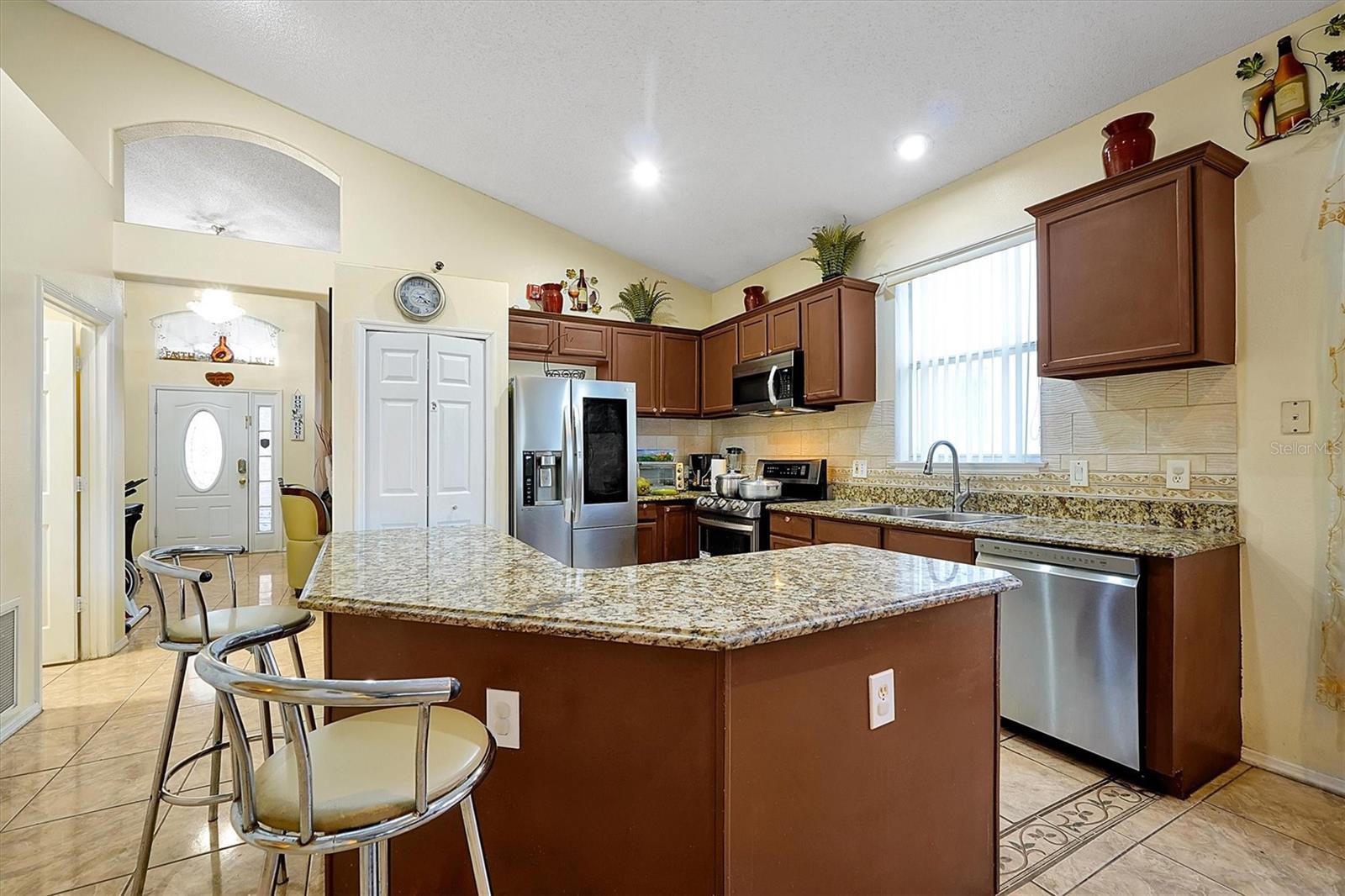 1706 WHITE HERON BAY CIR, ORLANDO, FL, 32824