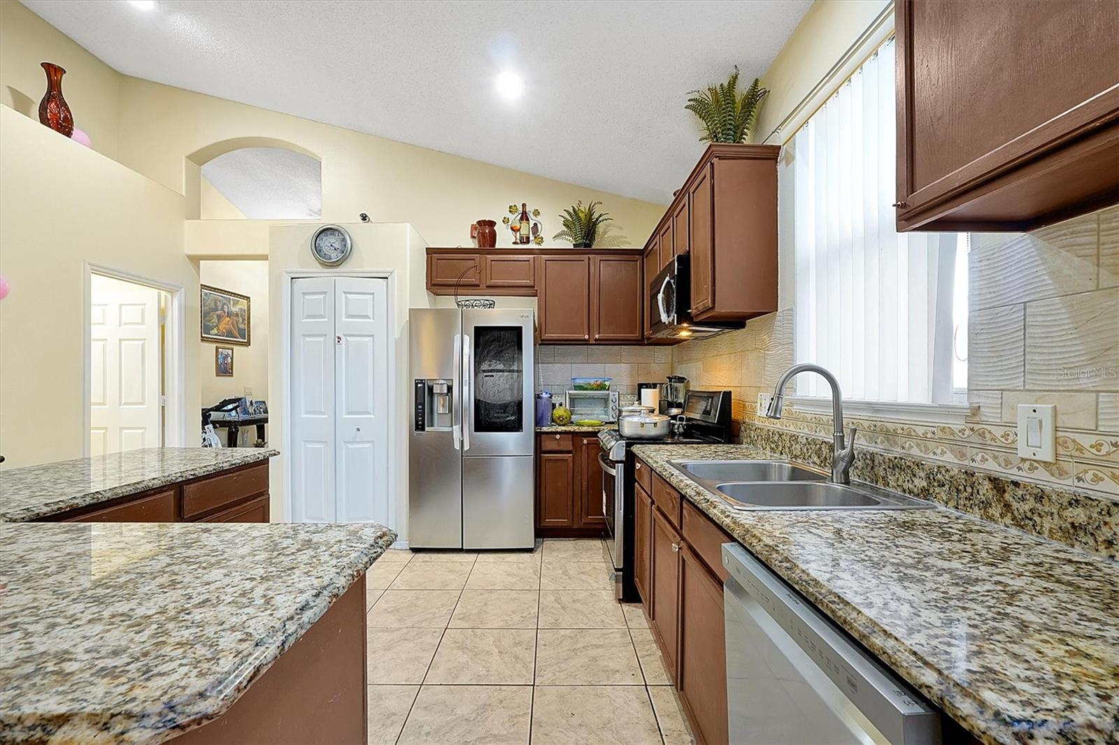 1706 WHITE HERON BAY CIR, ORLANDO, FL, 32824