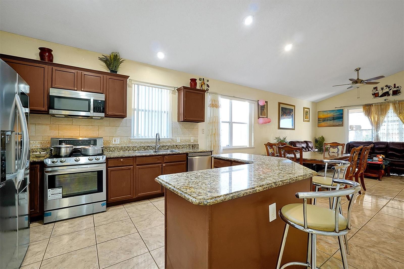 1706 WHITE HERON BAY CIR, ORLANDO, FL, 32824