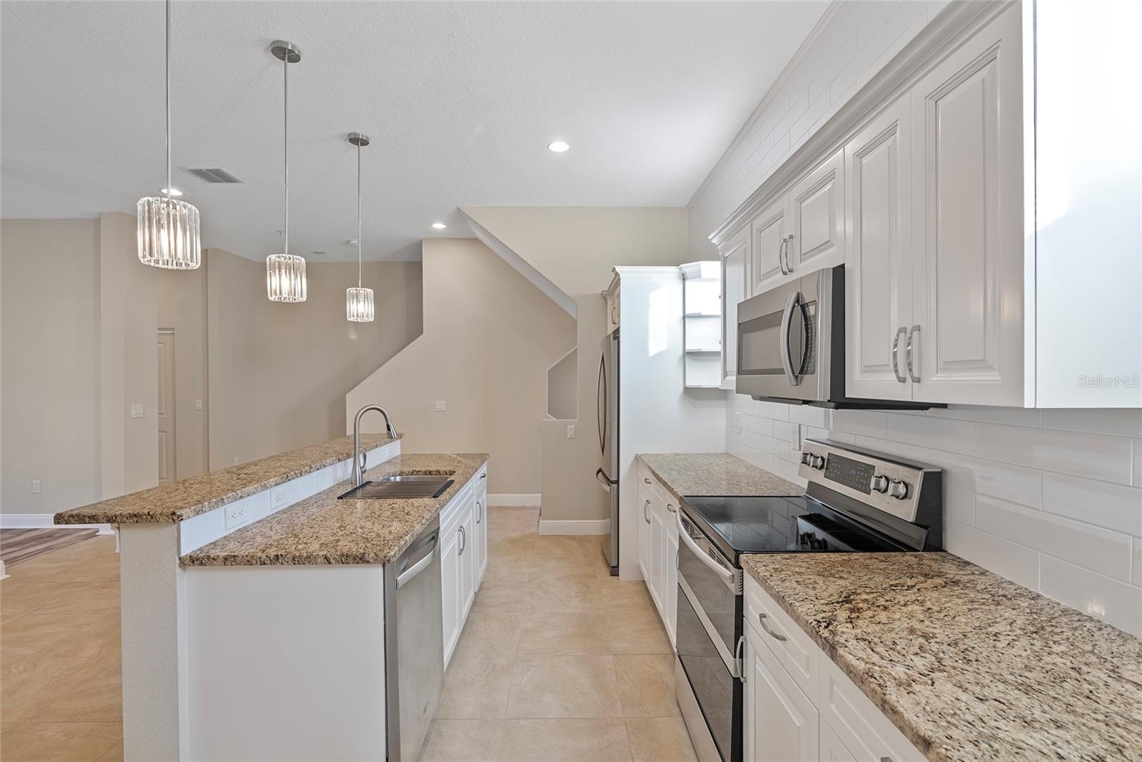 4522 BAY SPRING CT, TAMPA, FL, 33611