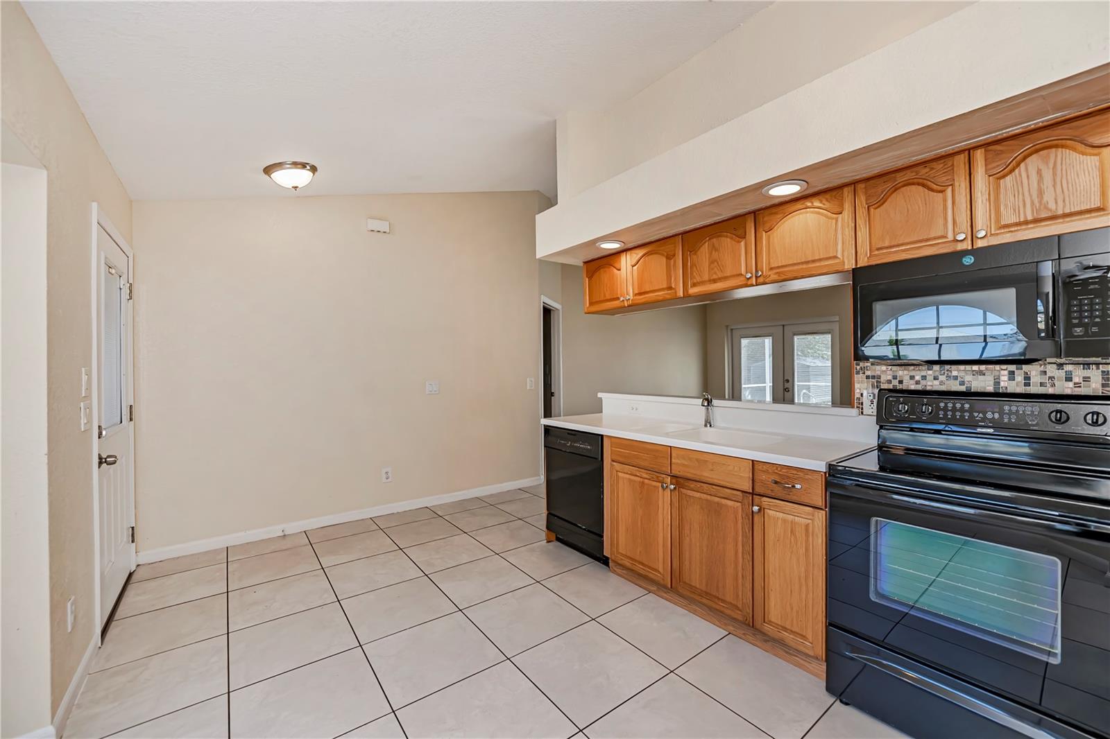 921 GREAT FALLS TER NW, PORT CHARLOTTE, FL, 33948