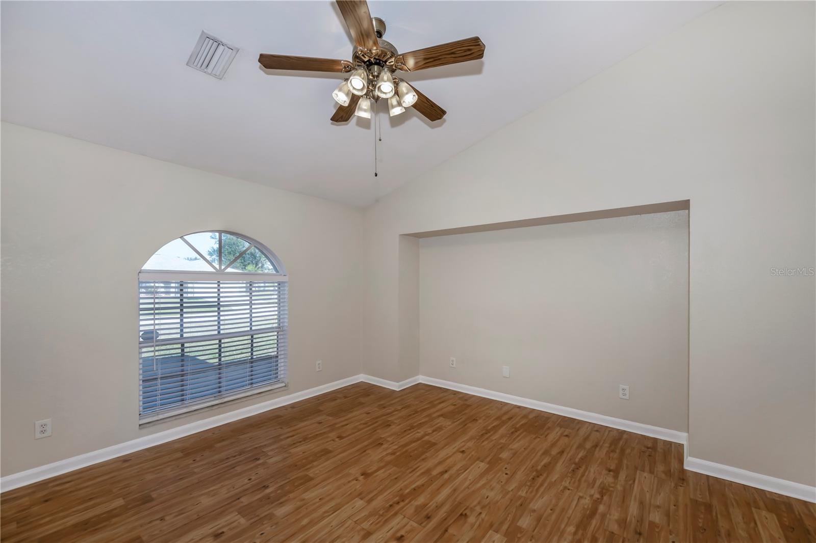921 GREAT FALLS TER NW, PORT CHARLOTTE, FL, 33948