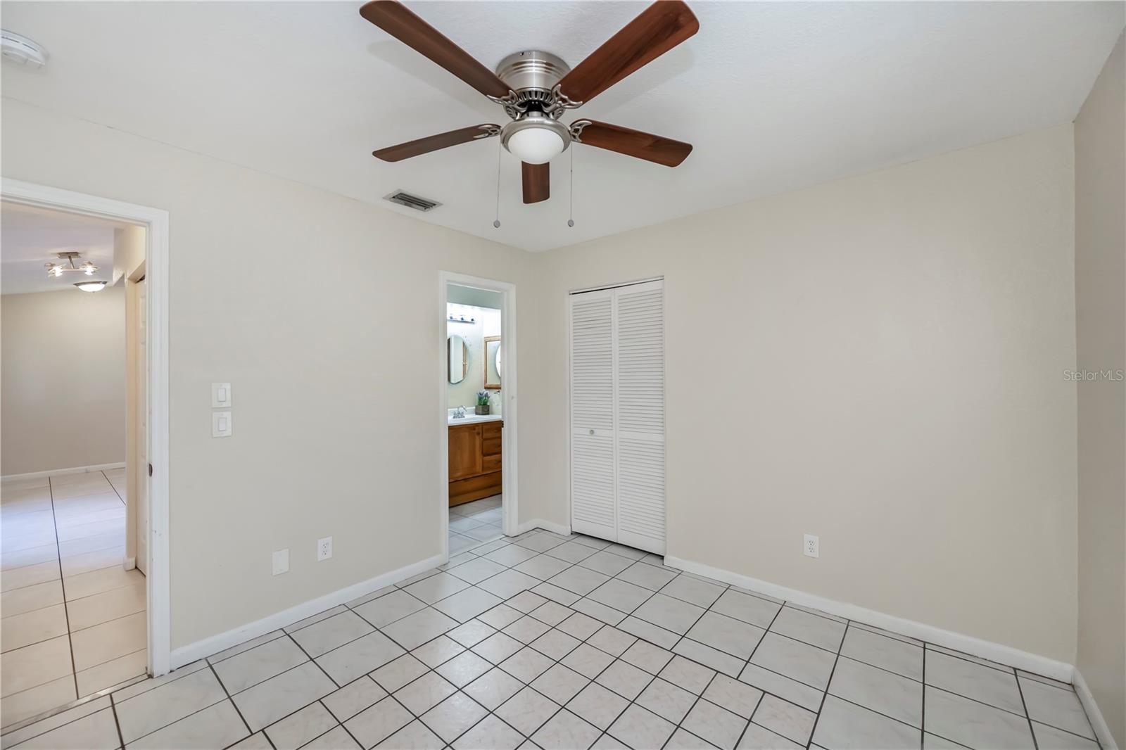 921 GREAT FALLS TER NW, PORT CHARLOTTE, FL, 33948