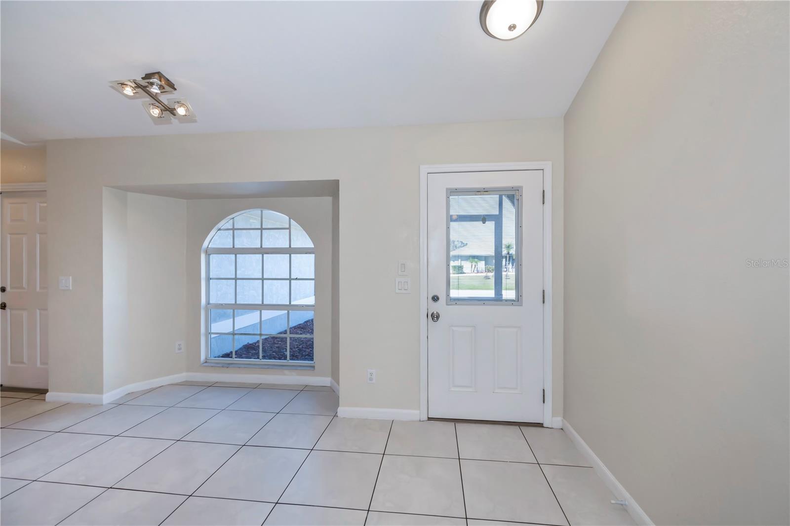 921 GREAT FALLS TER NW, PORT CHARLOTTE, FL, 33948