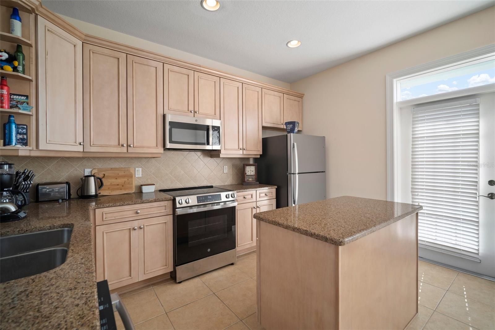 322 IBISVIEW LN, APOLLO BEACH, FL, 33572