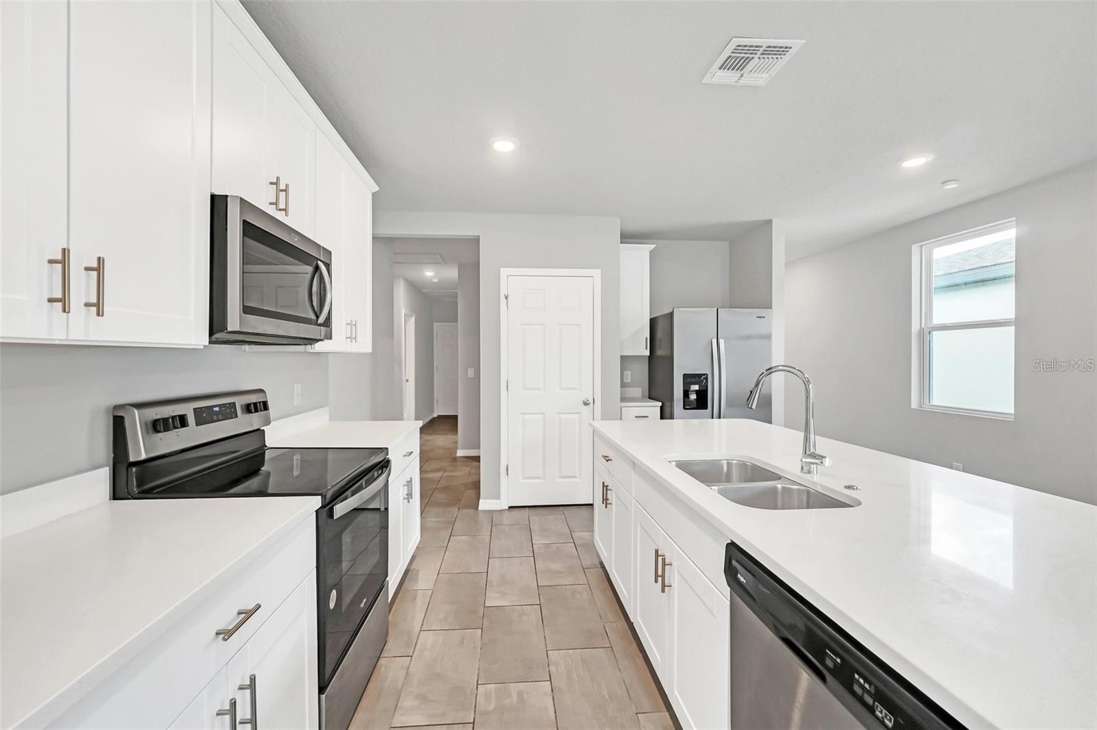 3241 BELLA VISTA DR, DAVENPORT, FL, 33897