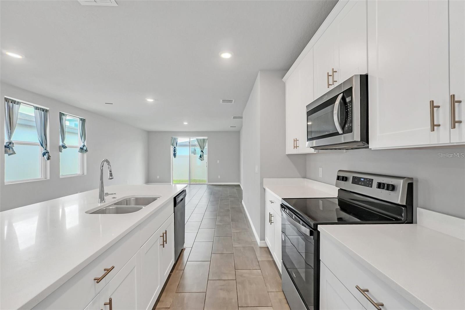 3241 BELLA VISTA DR, DAVENPORT, FL, 33897