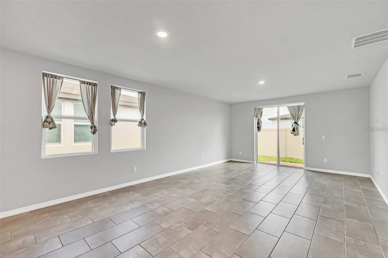 3241 BELLA VISTA DR, DAVENPORT, FL, 33897