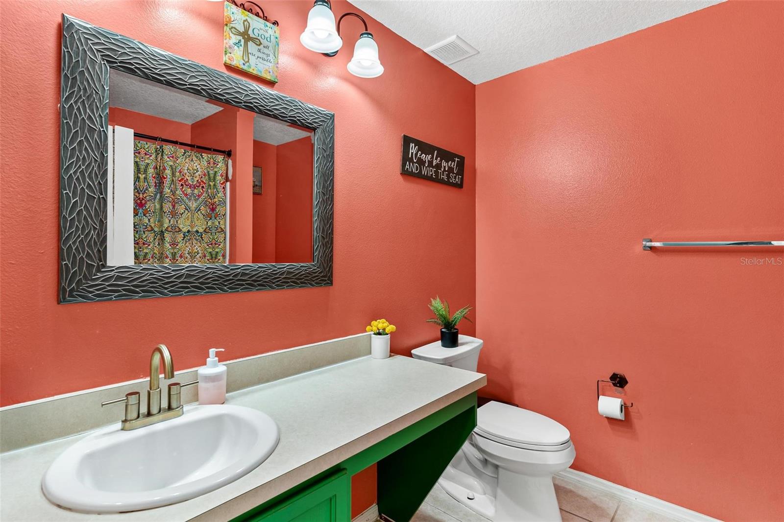 1725 STRATHMORE CIR, MOUNT DORA, FL, 32757