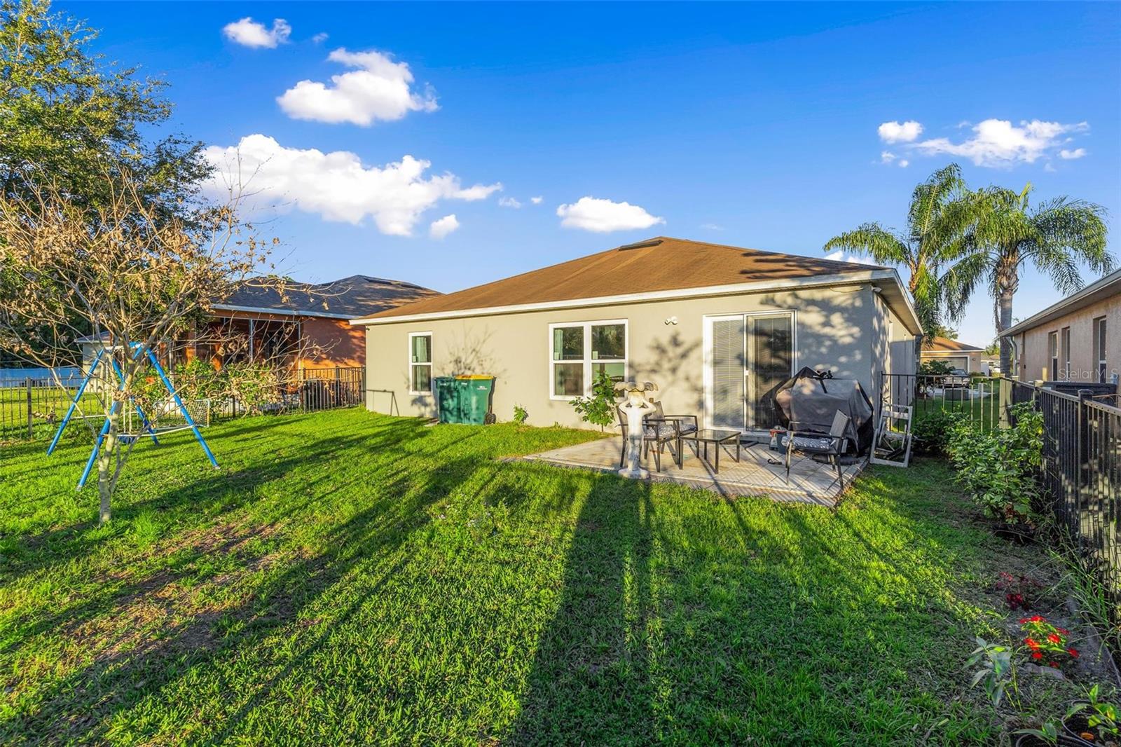 1725 STRATHMORE CIR, MOUNT DORA, FL, 32757