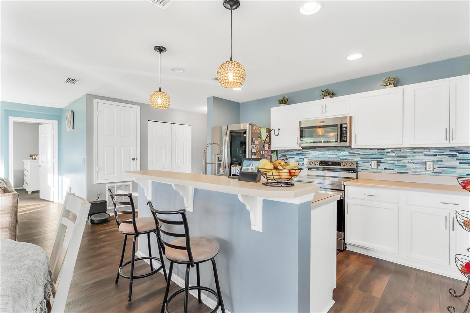 1725 STRATHMORE CIR, MOUNT DORA, FL, 32757