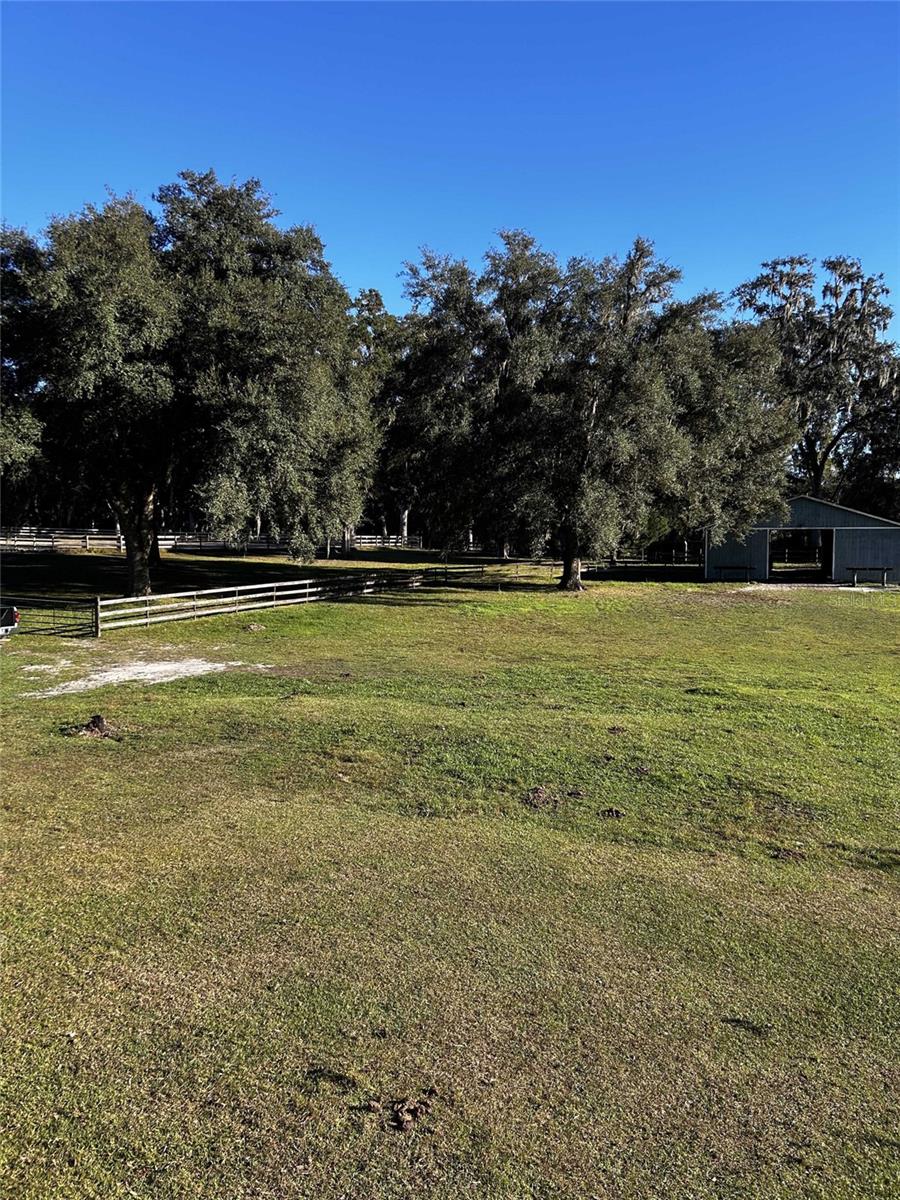 27427 HIAWATHA BLVD, BROOKSVILLE, FL, 34601