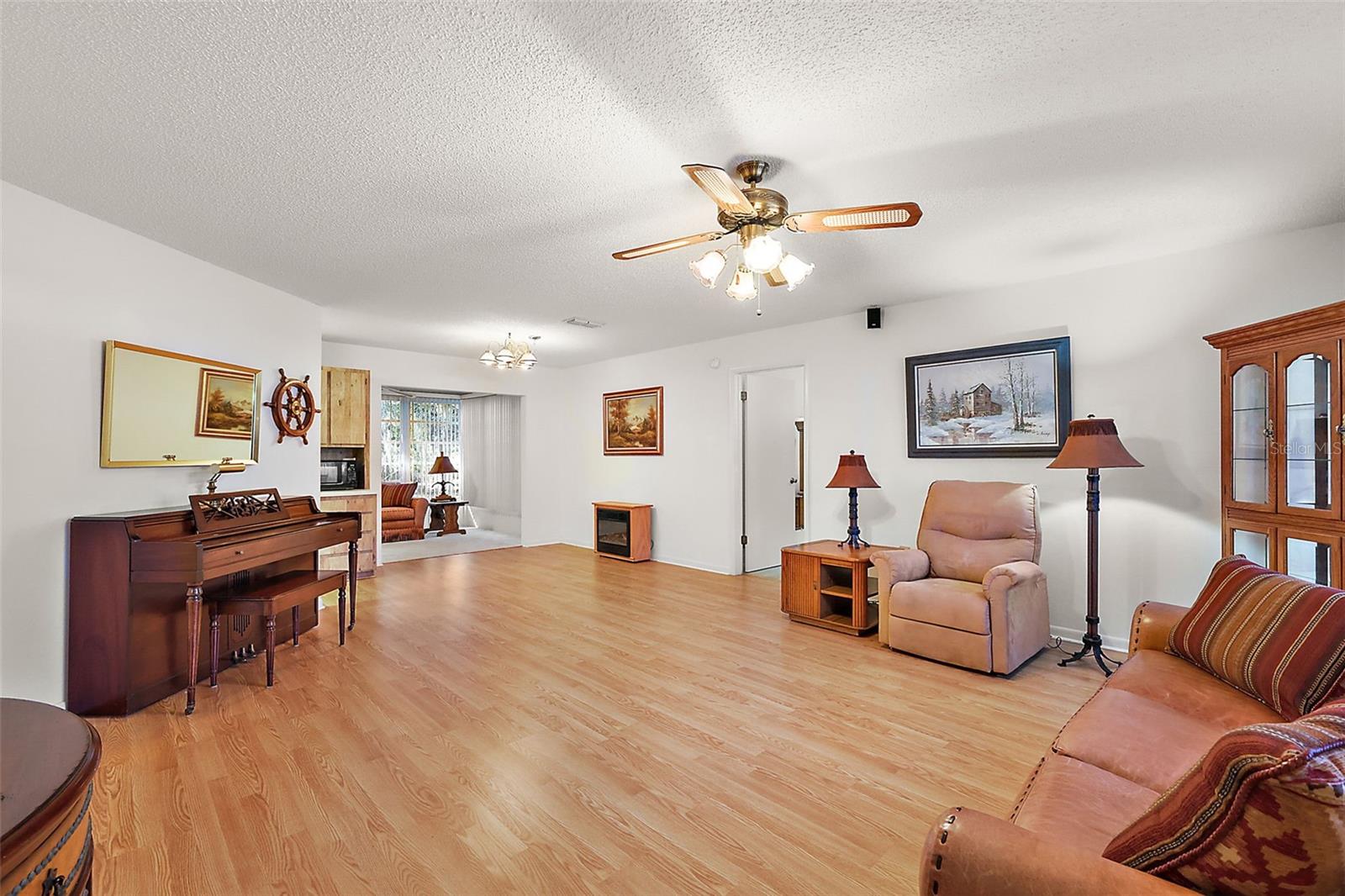 14 ABERDEEN CIR, LEESBURG, FL, 34788