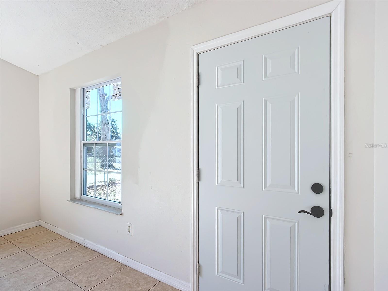 28 SPRING LOOP CIR, OCALA, FL, 34472