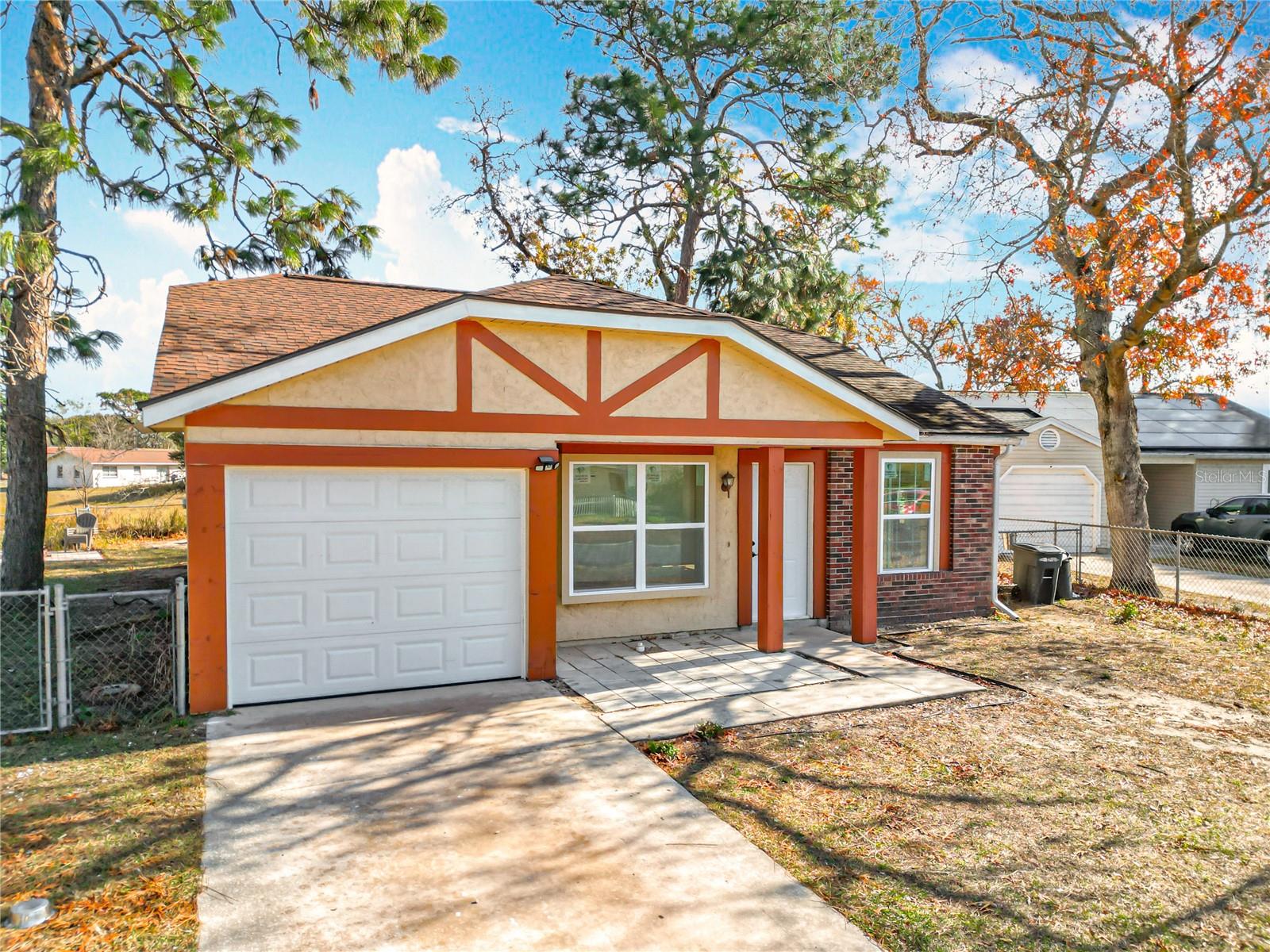 28 SPRING LOOP CIR, OCALA, FL, 34472