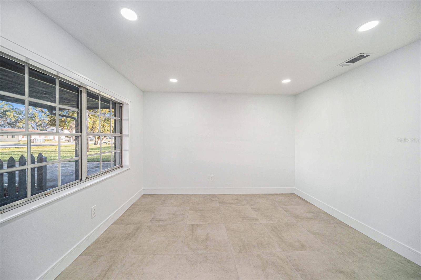 3370 LAKE PADGETT DR, LAND O LAKES, FL, 34639