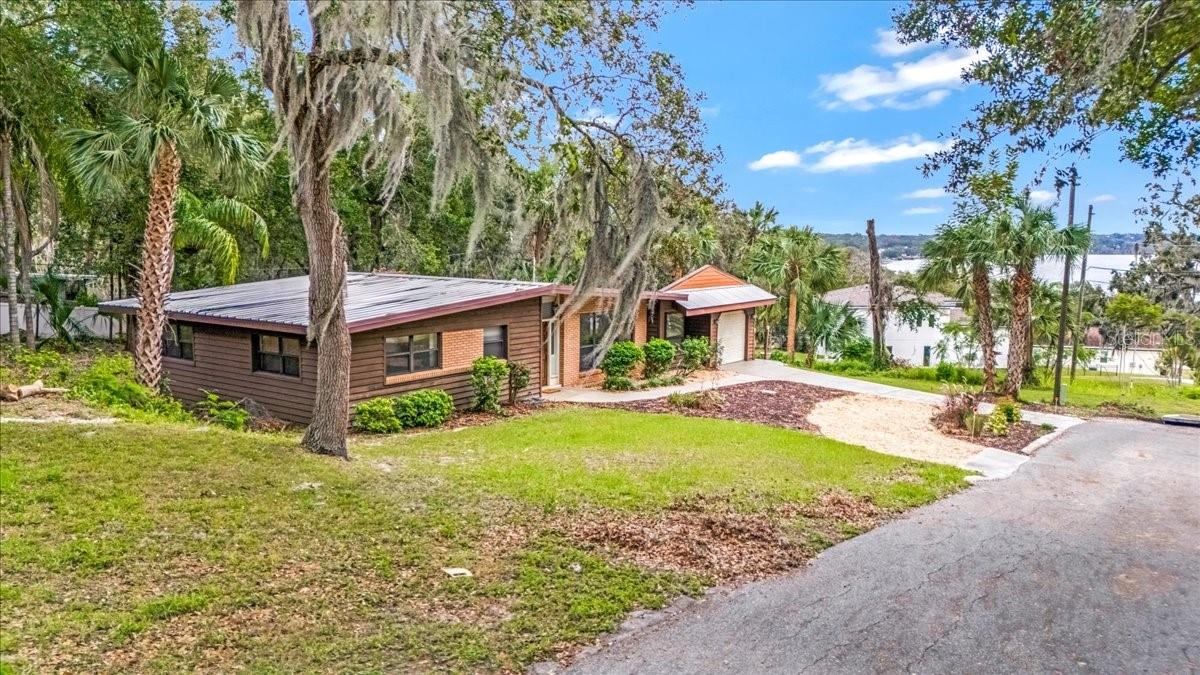 1755 SUNSET DR, CLERMONT, FL, 34711