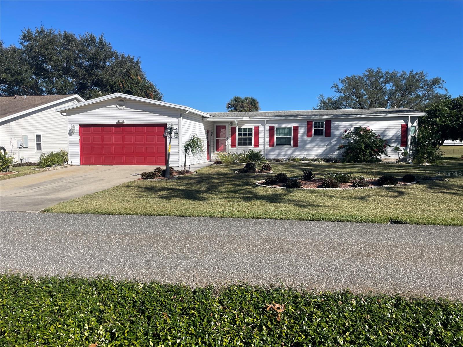 25704 OAK ALY, LEESBURG, FL, 34748