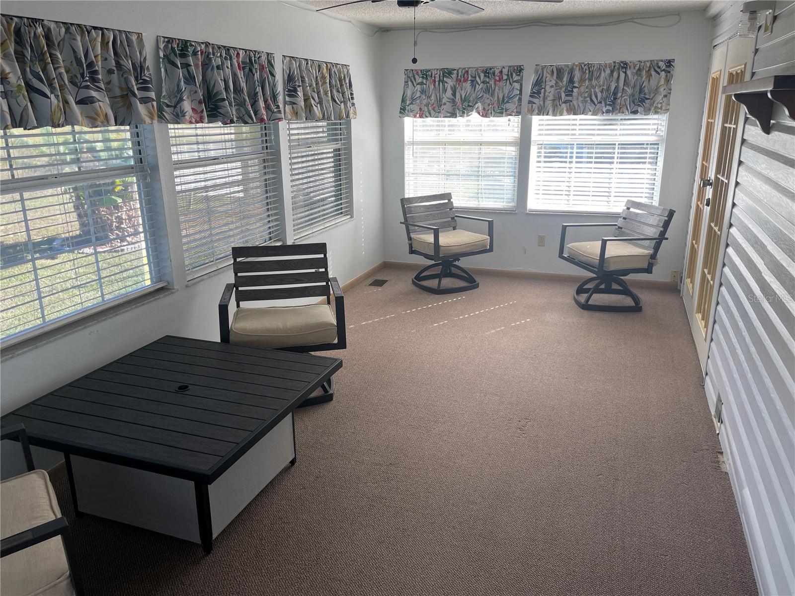 25704 OAK ALY, LEESBURG, FL, 34748