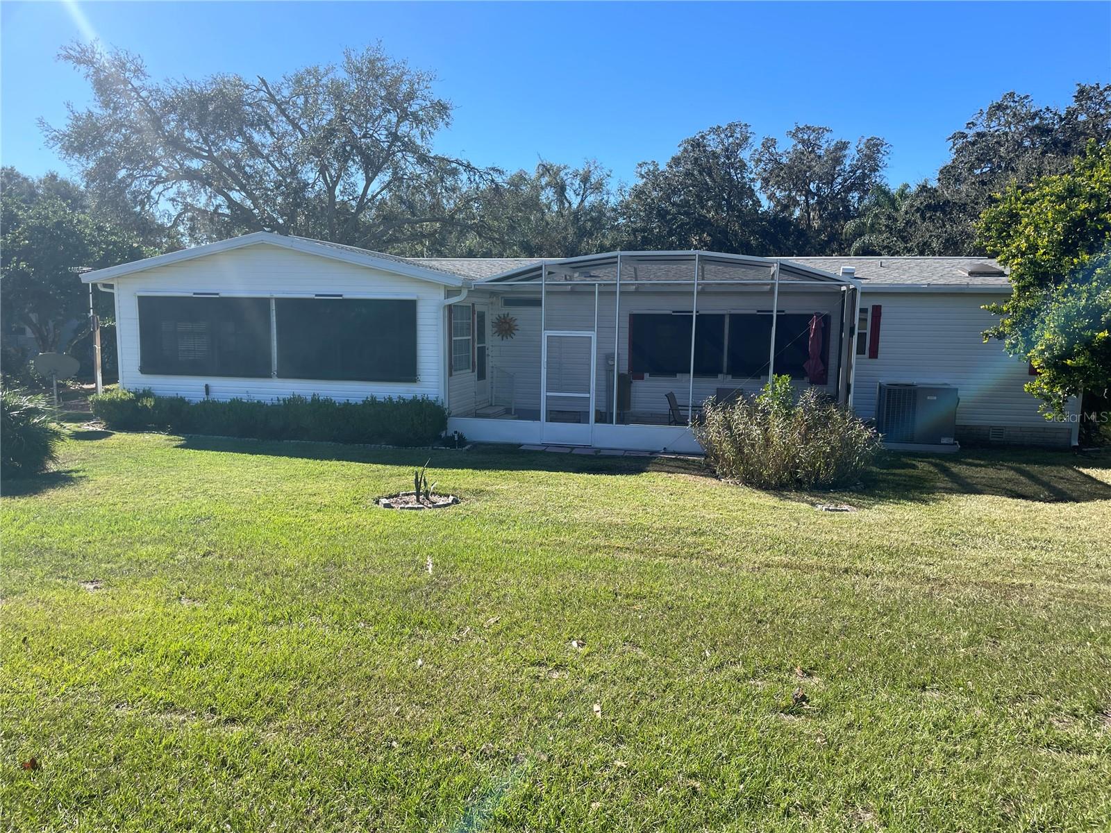 25704 OAK ALY, LEESBURG, FL, 34748