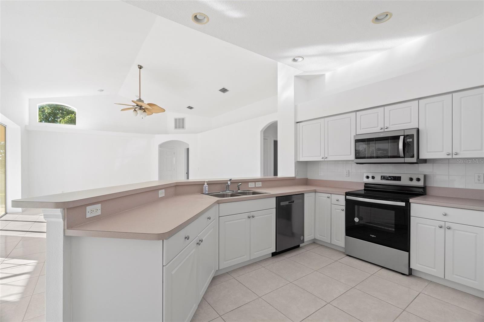 9122 65TH WAY N, PINELLAS PARK, FL, 33782