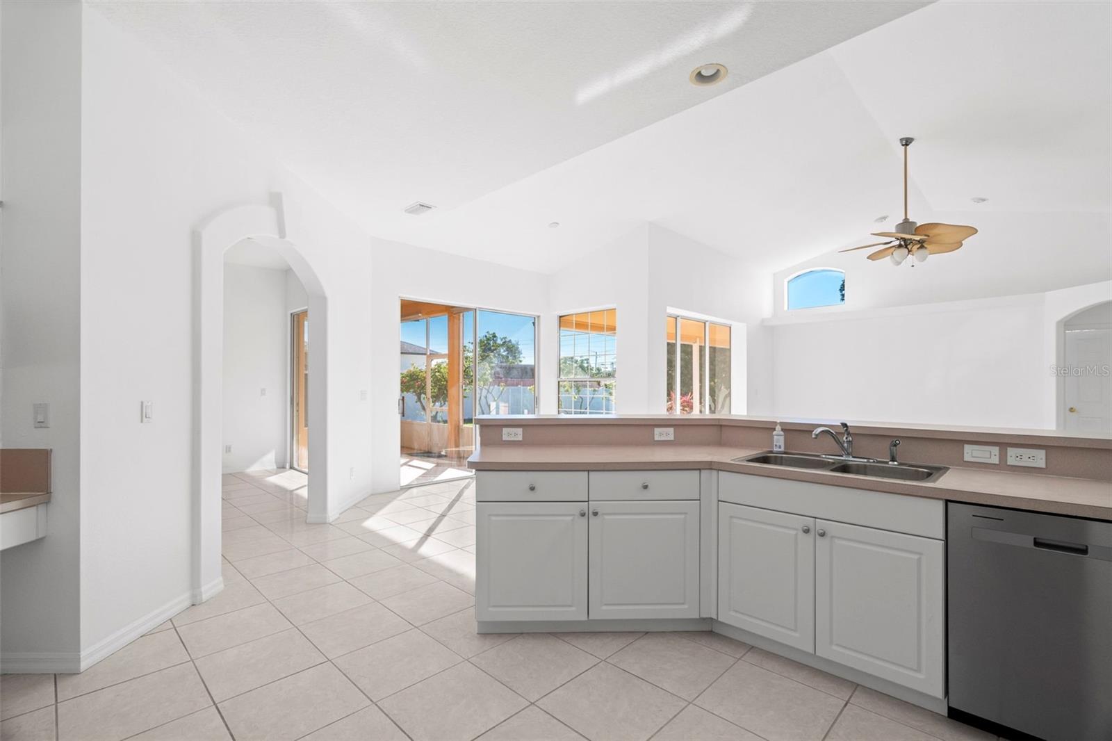 9122 65TH WAY N, PINELLAS PARK, FL, 33782