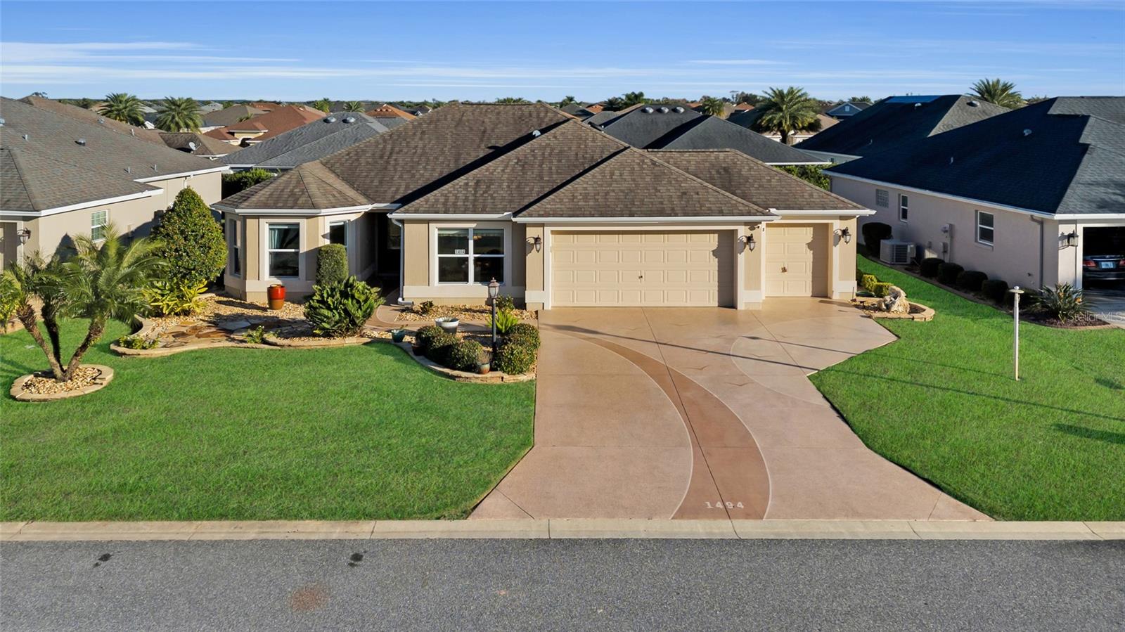 1494 WALNUT WAY, THE VILLAGES, FL, 32163