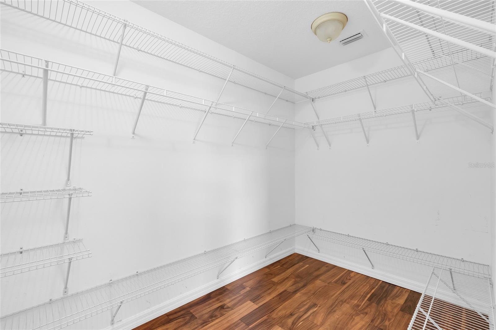 1494 WALNUT WAY, THE VILLAGES, FL, 32163