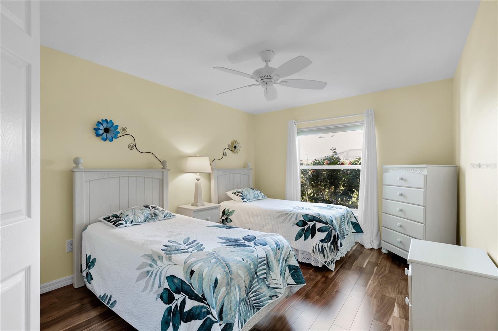 1494 WALNUT WAY, THE VILLAGES, FL, 32163
