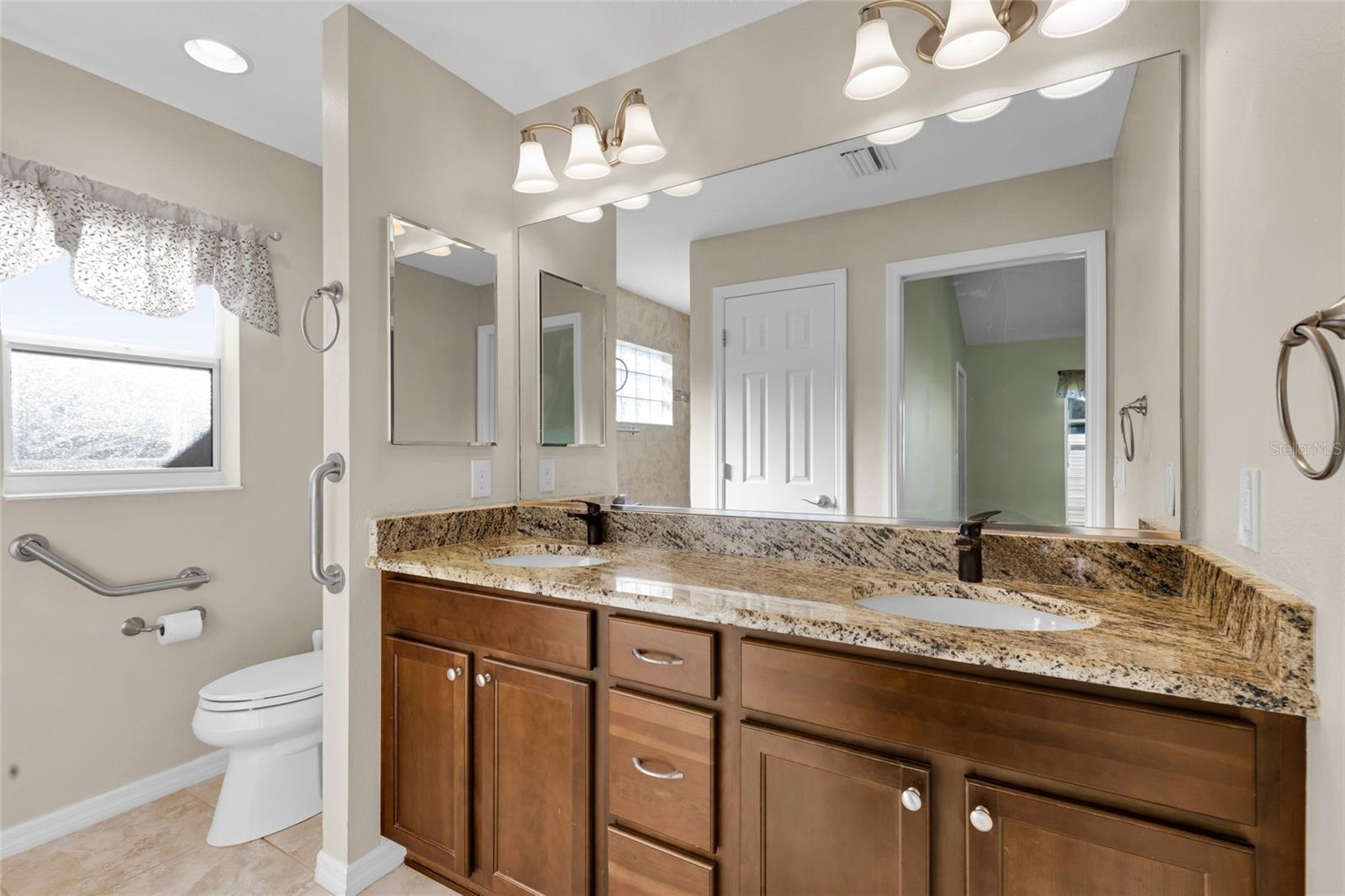 1494 WALNUT WAY, THE VILLAGES, FL, 32163