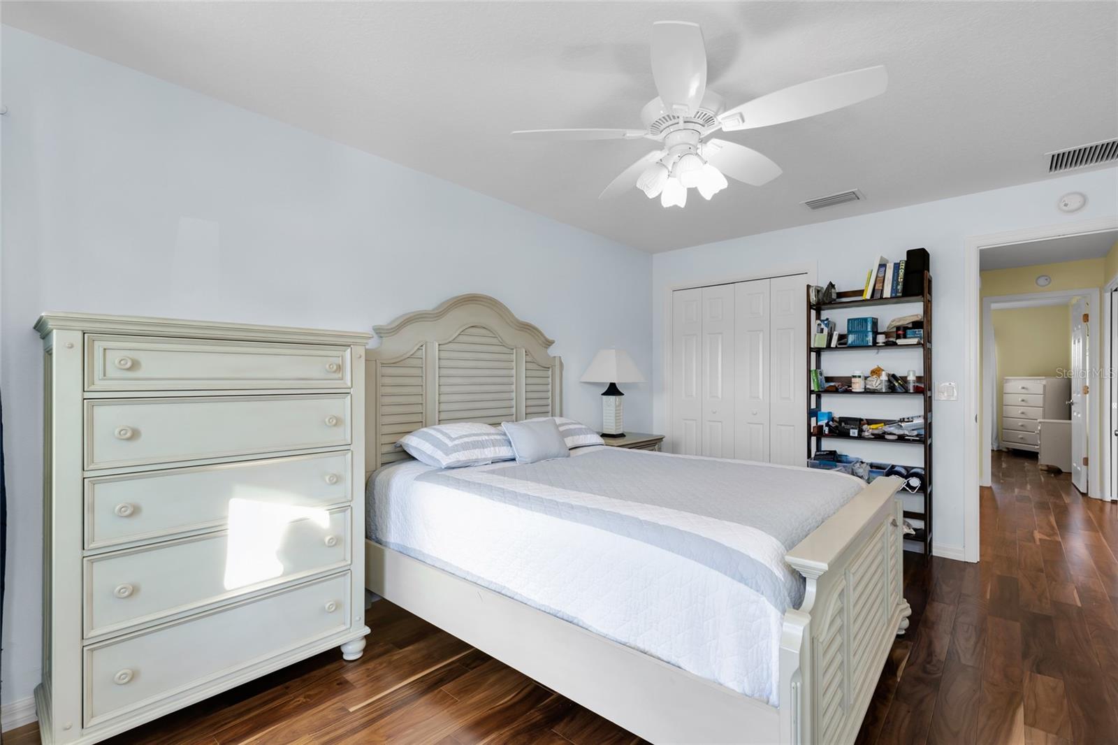 1494 WALNUT WAY, THE VILLAGES, FL, 32163