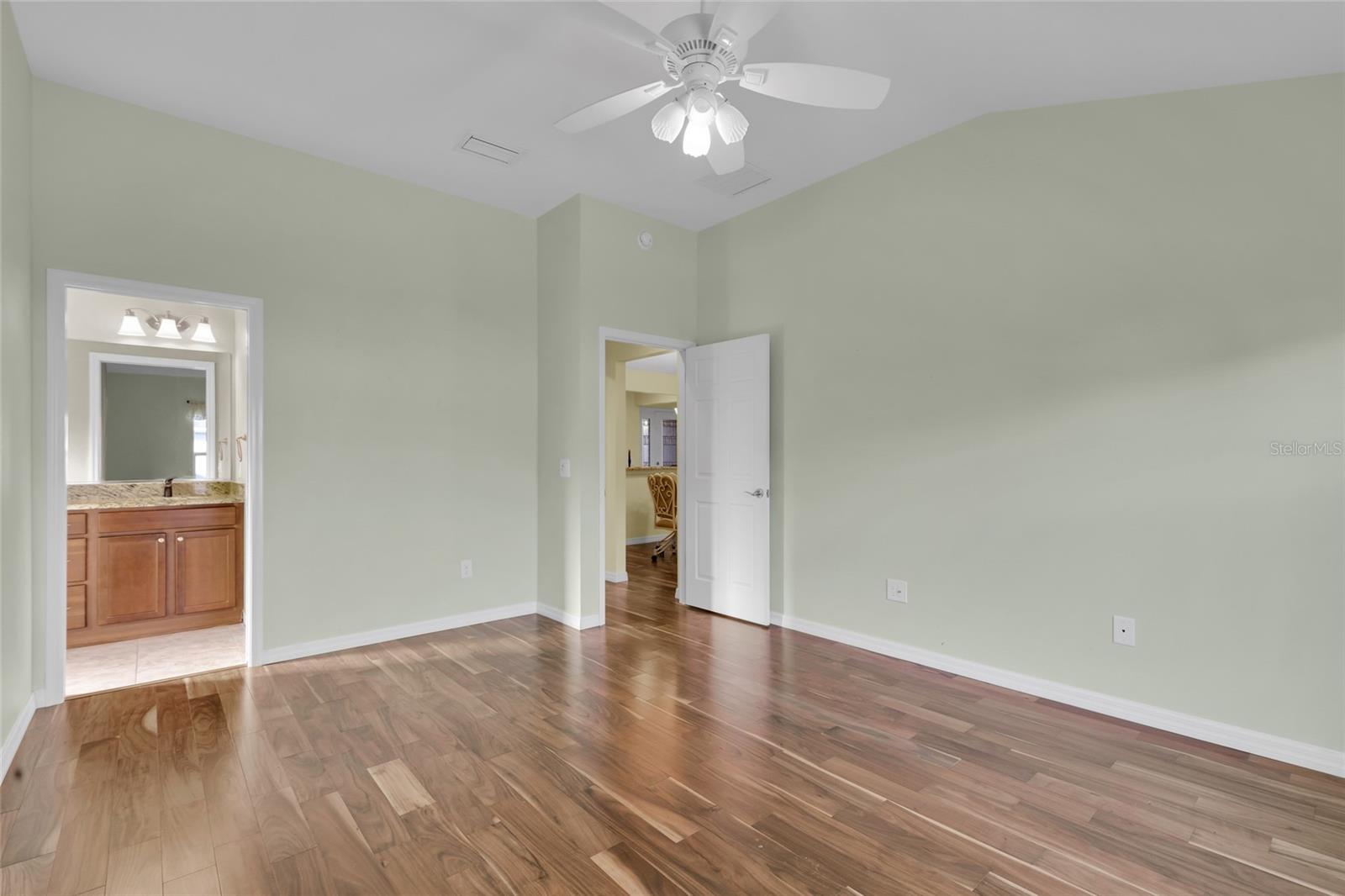 1494 WALNUT WAY, THE VILLAGES, FL, 32163