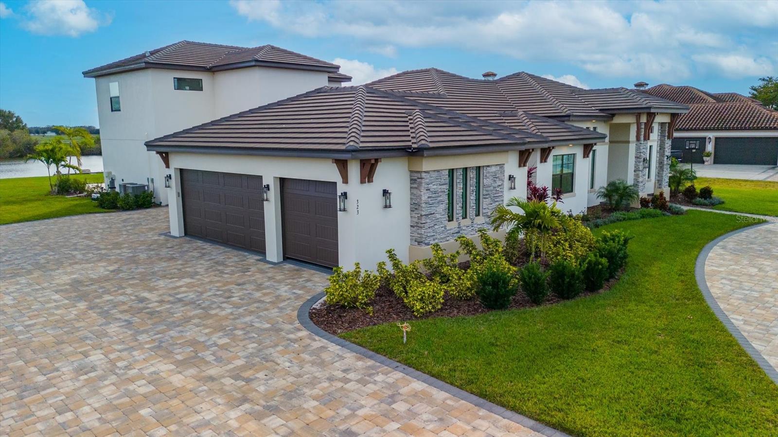 323 HAWK TALON DR, LITHIA, FL, 33547