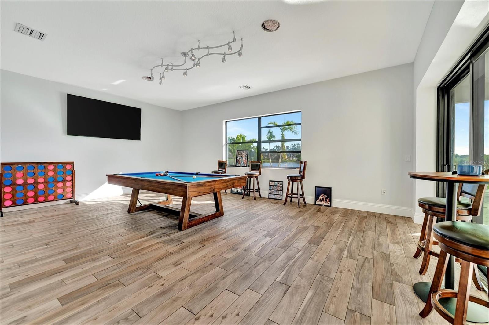 323 HAWK TALON DR, LITHIA, FL, 33547