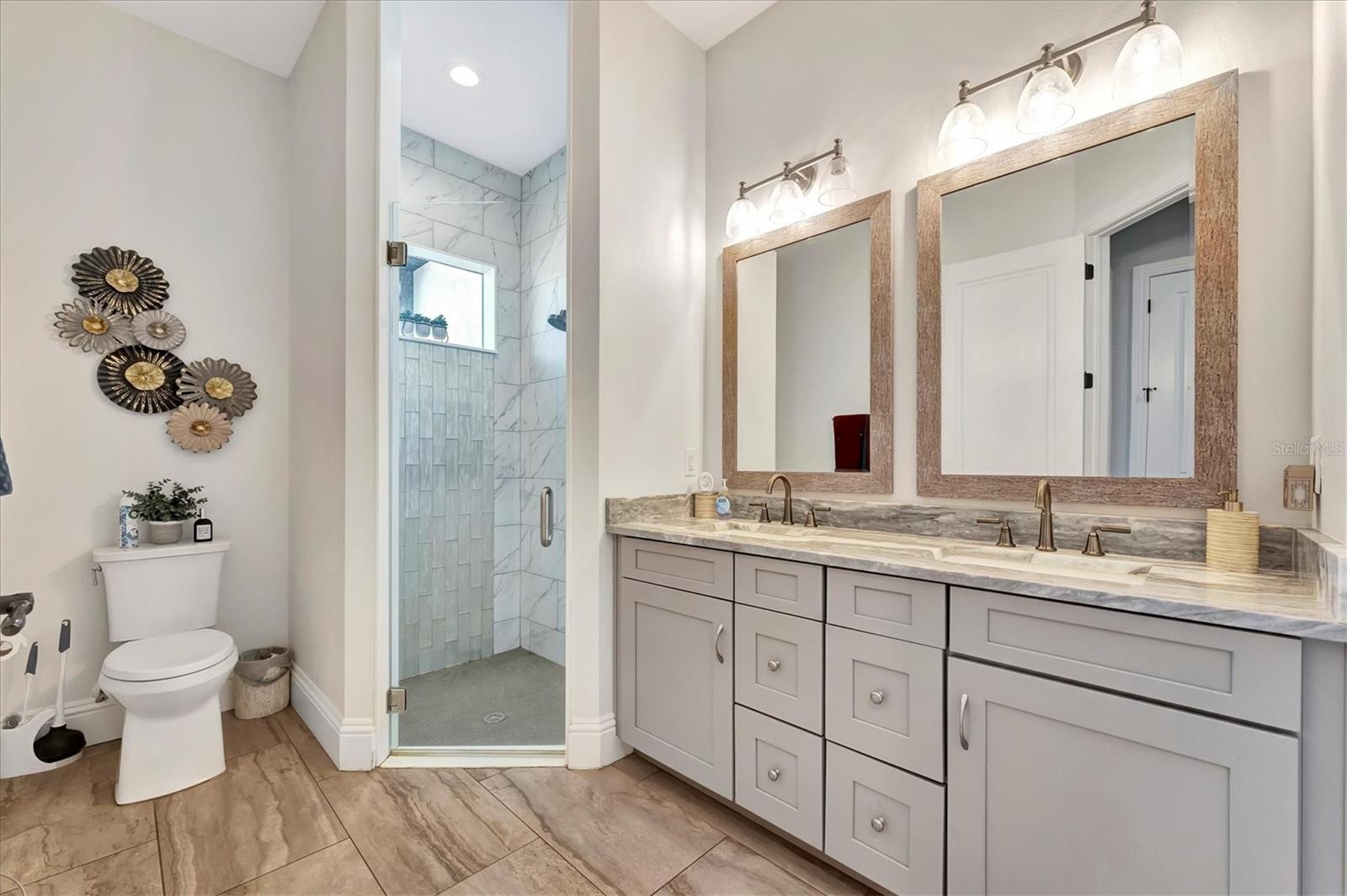 323 HAWK TALON DR, LITHIA, FL, 33547