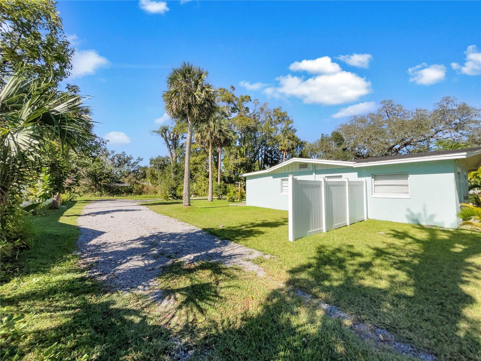 2410 SANFORD AVE, SANFORD, FL, 32771