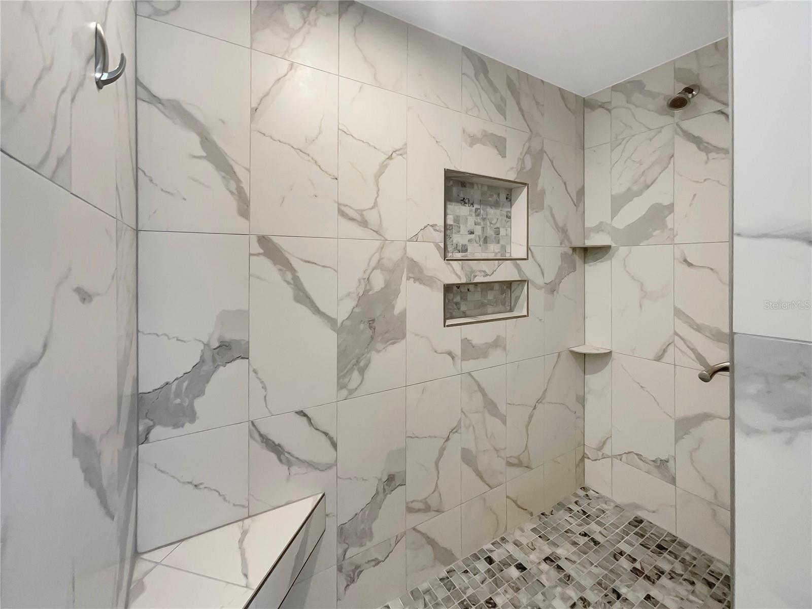 2410 SANFORD AVE, SANFORD, FL, 32771