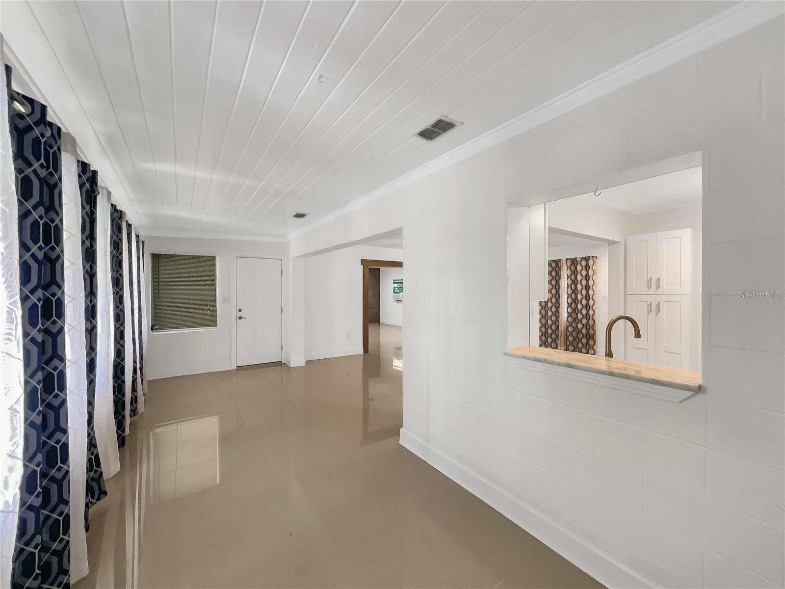 2410 SANFORD AVE, SANFORD, FL, 32771