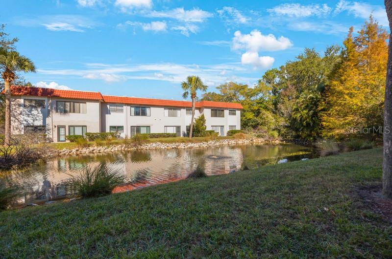 1753 BELLEAIR FOREST DR #E2, BELLEAIR, FL, 33756