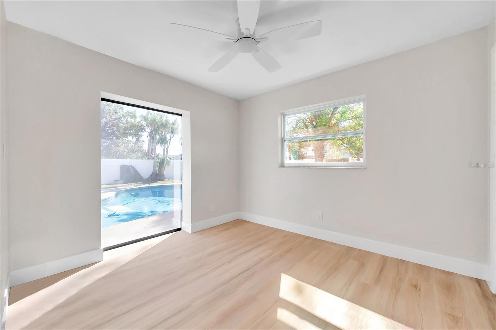 11810 MARLA LN, SEMINOLE, FL, 33772