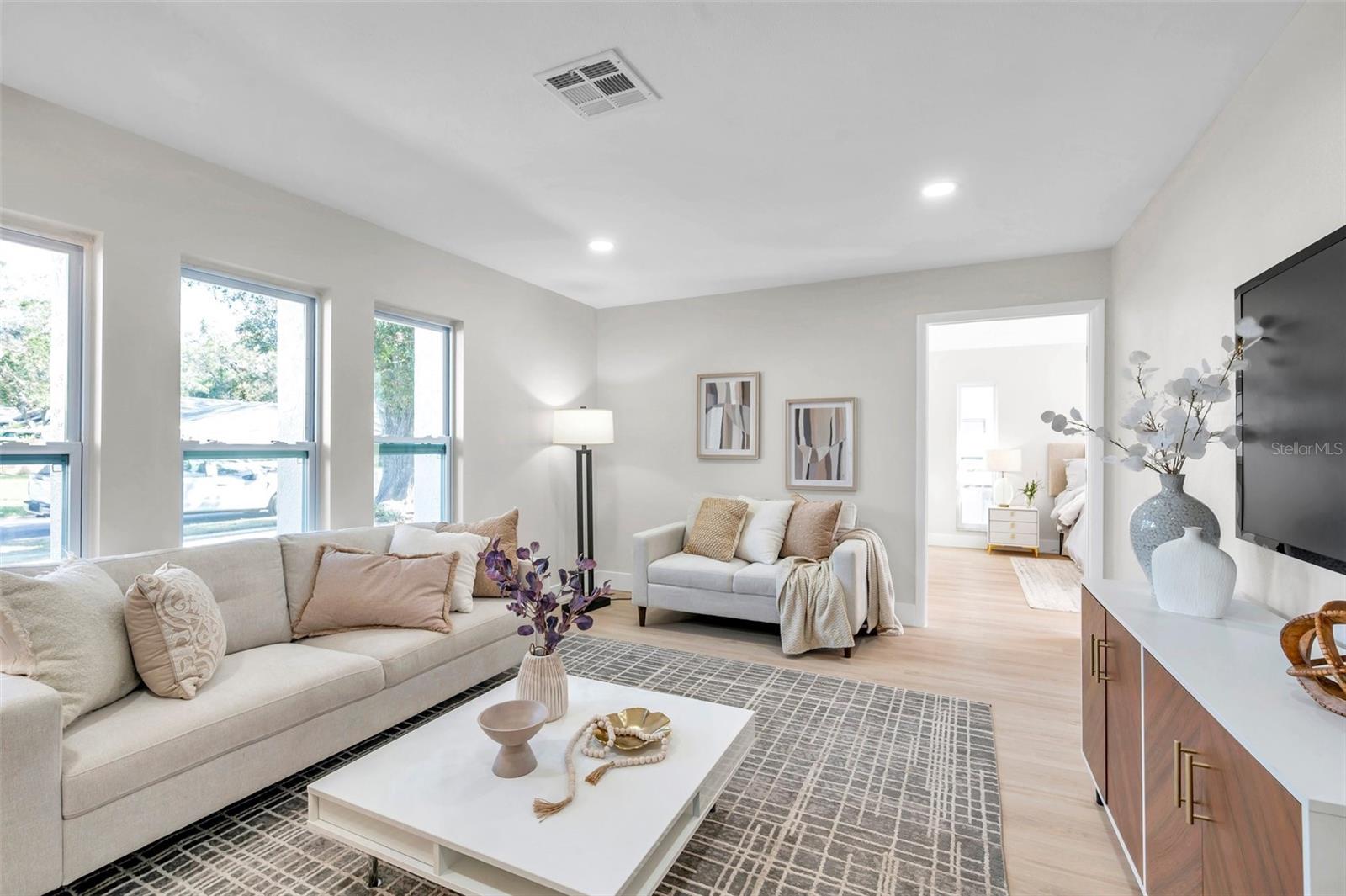 11810 MARLA LN, SEMINOLE, FL, 33772