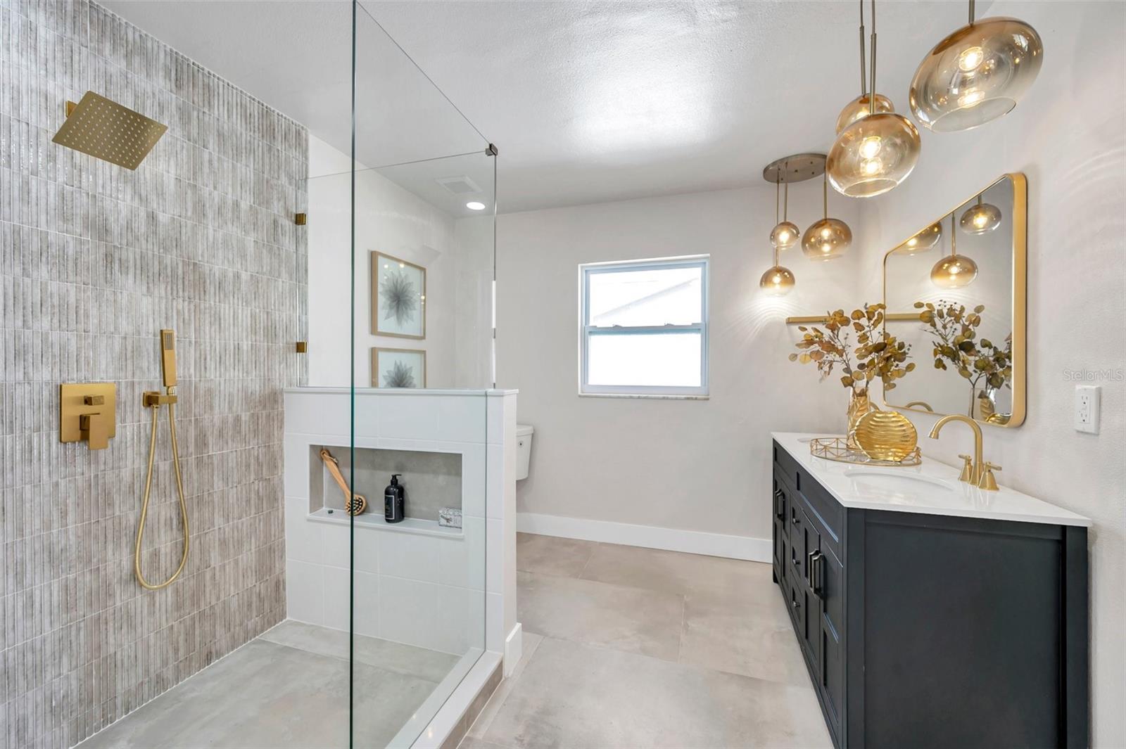 11810 MARLA LN, SEMINOLE, FL, 33772