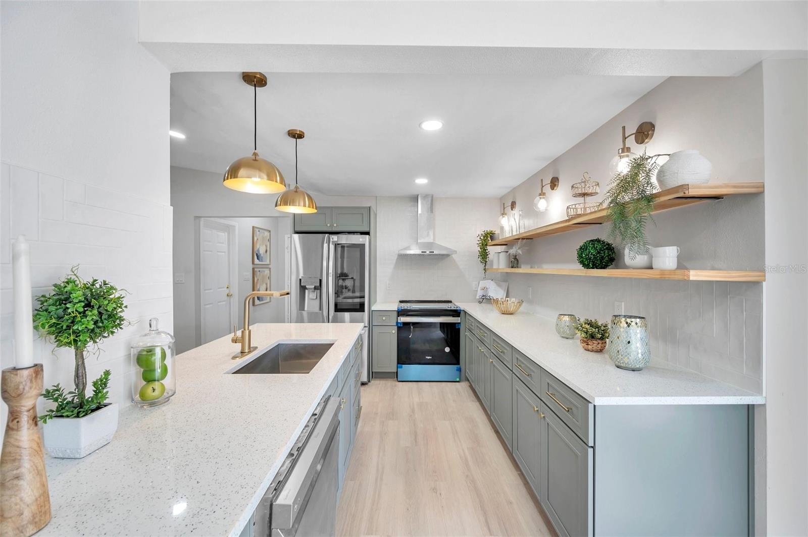 11810 MARLA LN, SEMINOLE, FL, 33772