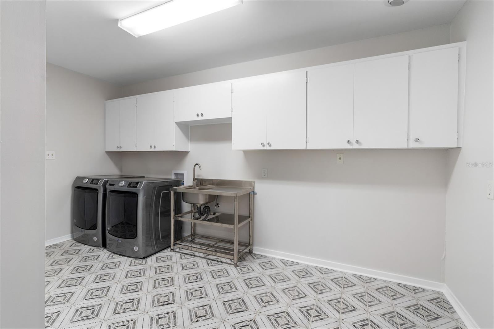 1065 SW 11TH AVE, GAINESVILLE, FL, 32601