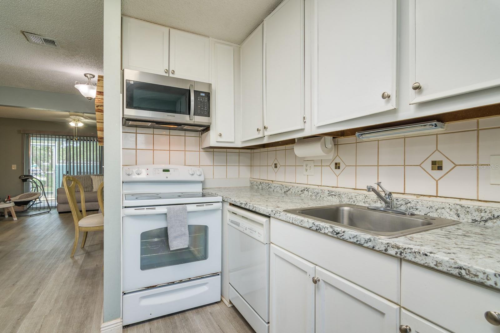 11486 BAY ST NE #11486, ST PETERSBURG, FL, 33716